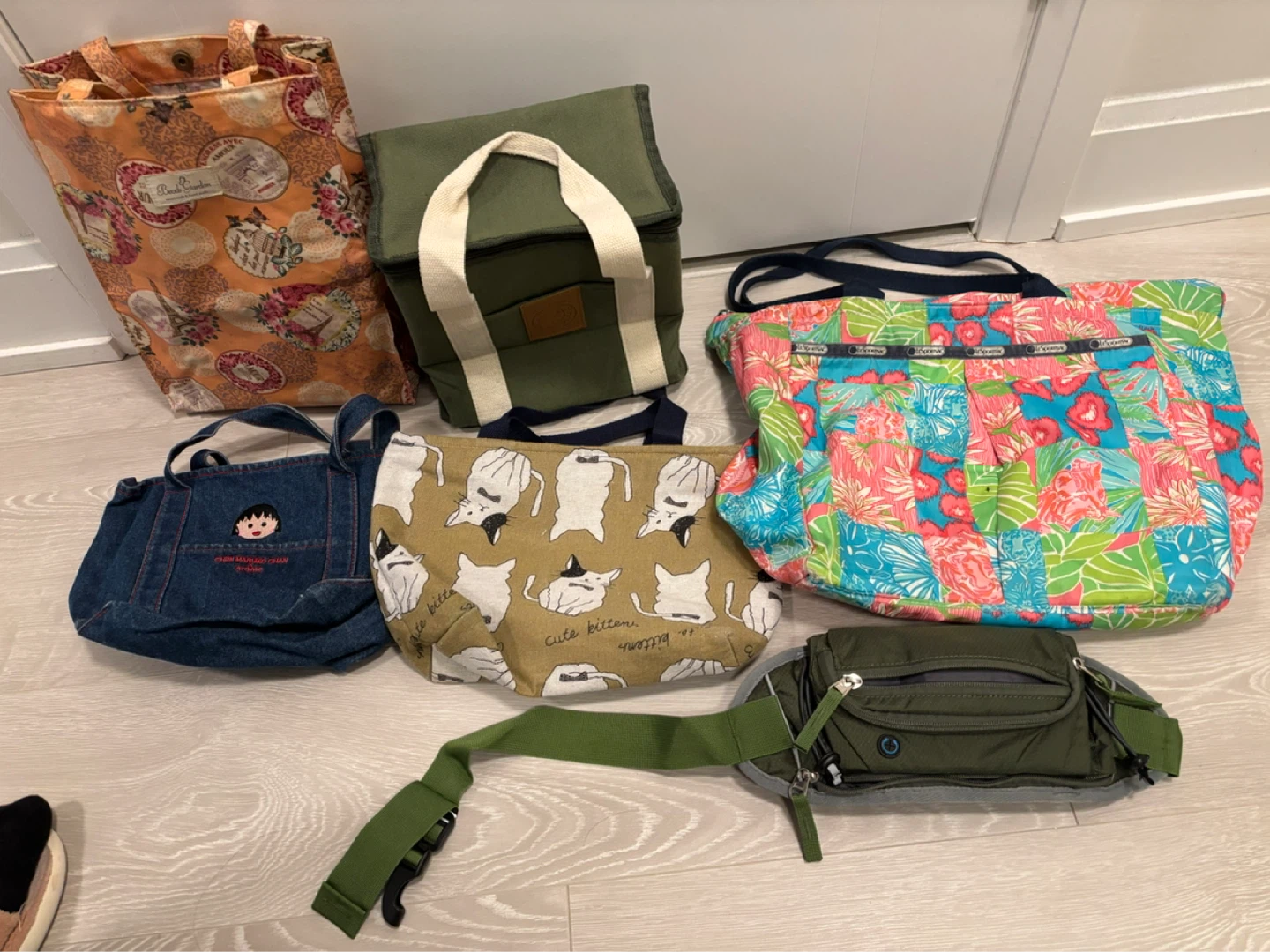 Assorted Handbags and Lunch Bag
