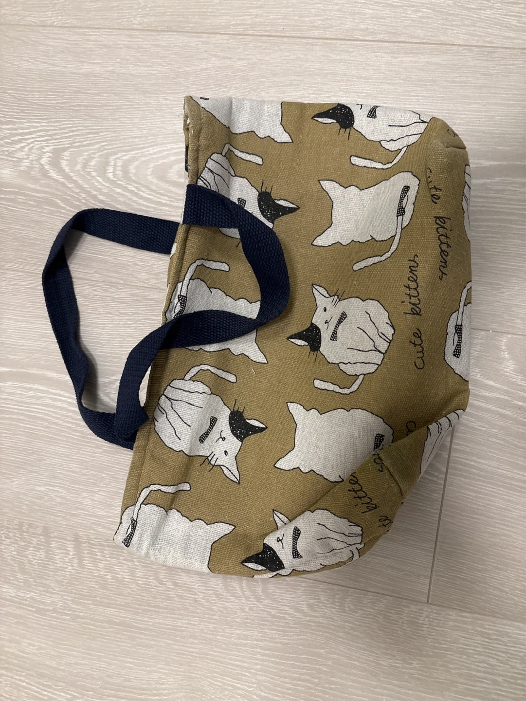 Assorted Handbags and Lunch Bag - photo 4