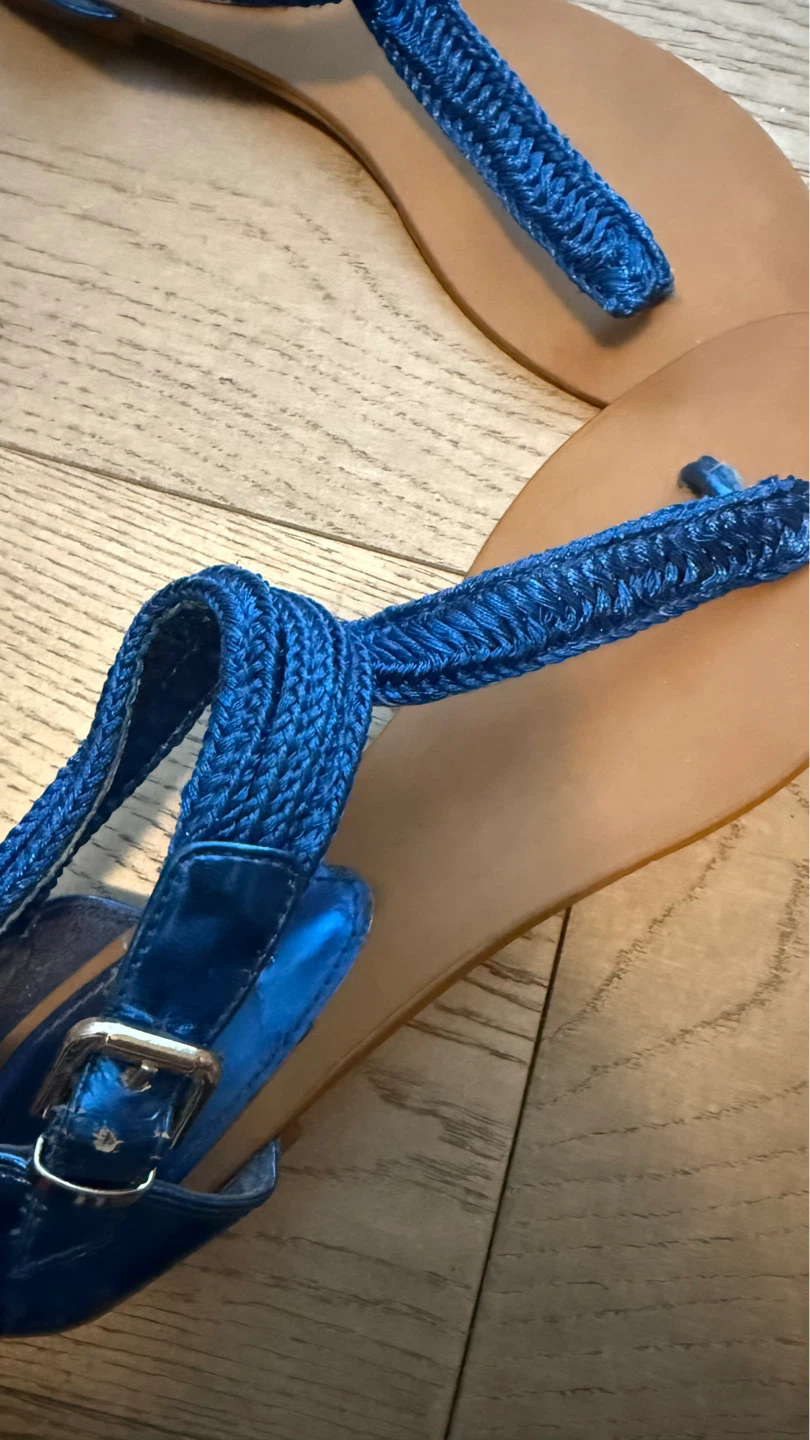 Blue flat sandals