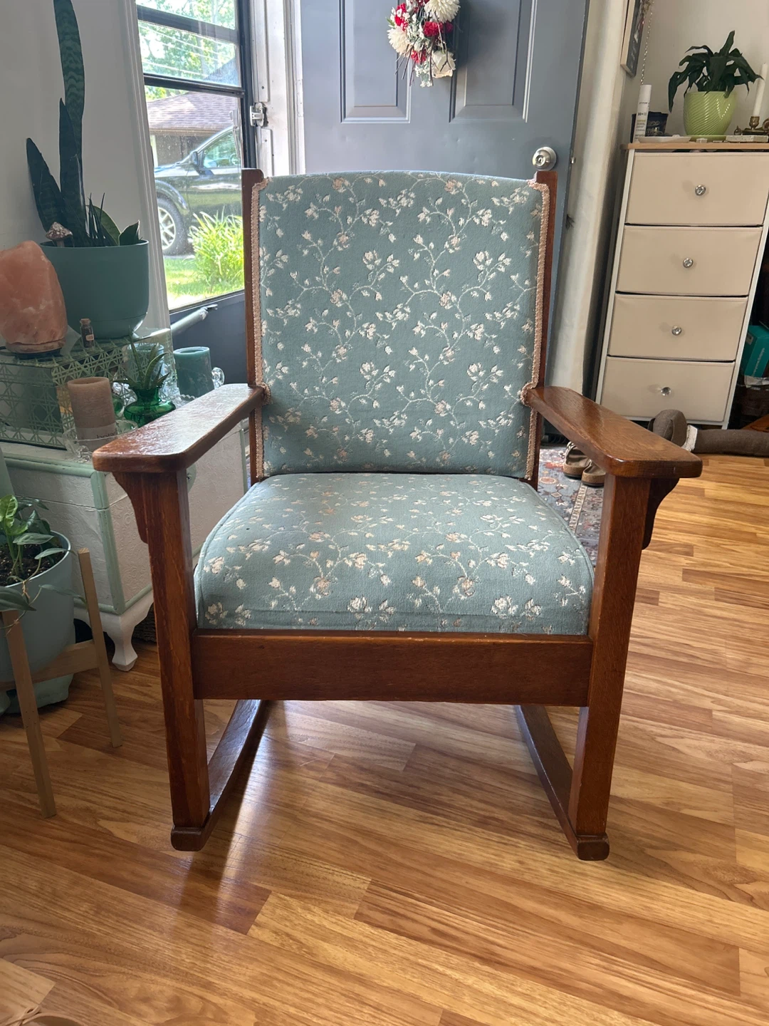 Antique Oak hand crafted Upholstered Rocking Chair - photo 2