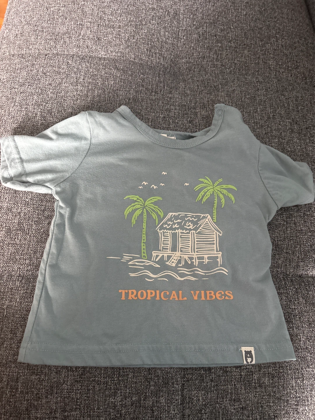 Rabbit & Bear Tropical Vibes T-Shirt⚽️
