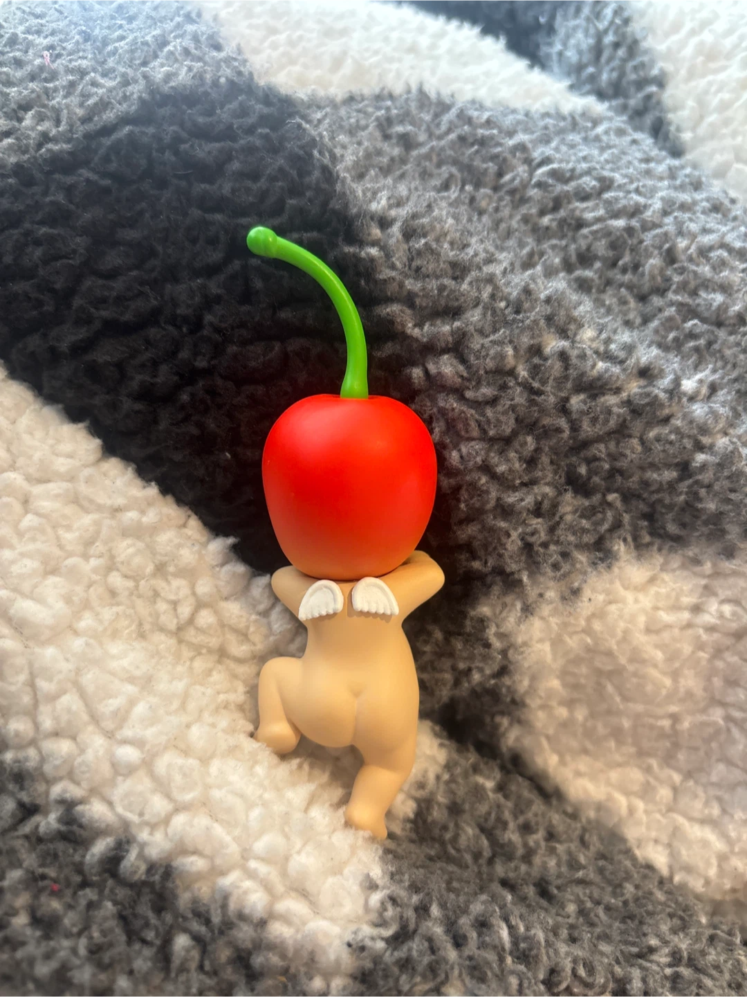 Sonny Angel Cherry Doll - photo 2