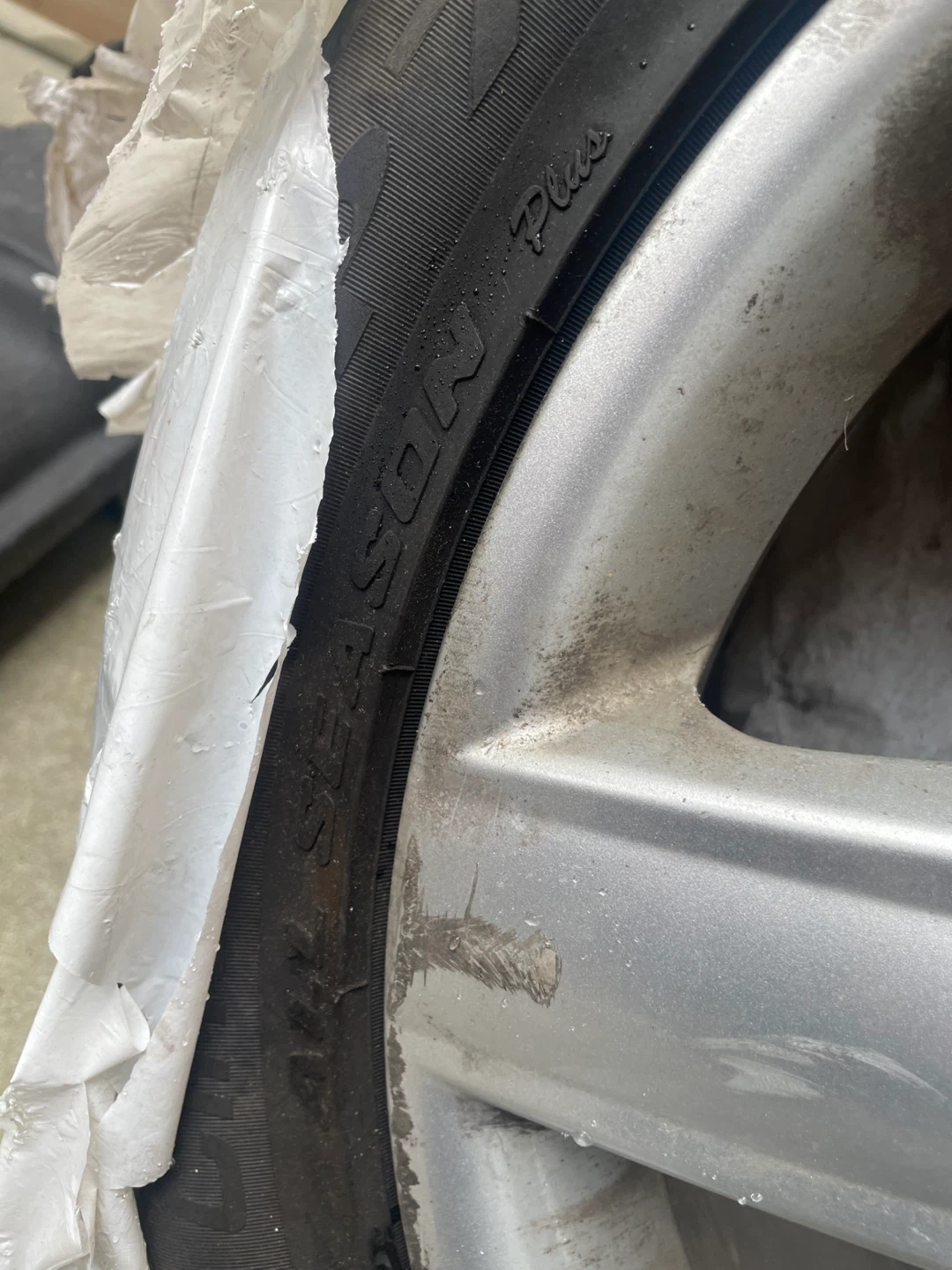 ⚽️Audi Alloy Wheel with Pirelli Tire all seasons x2 - photo 5