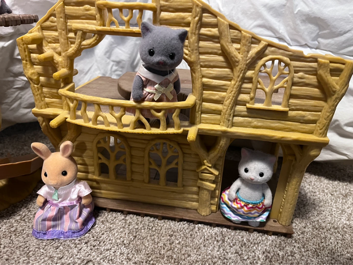 Calico Critters Treehouse Playset with Figures ⚽️ - photo 4