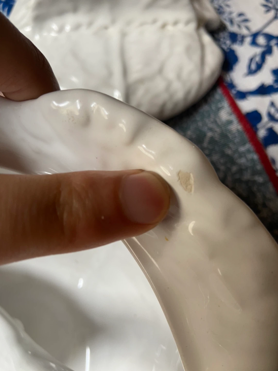 White Cabbage Serving Bowl with Lid and Spoon - photo 4