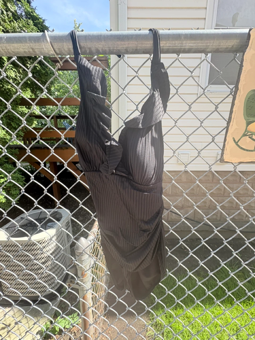 Ellen Tracy Black Ribbed One-Piece Swimsuit Size 10 - photo 2