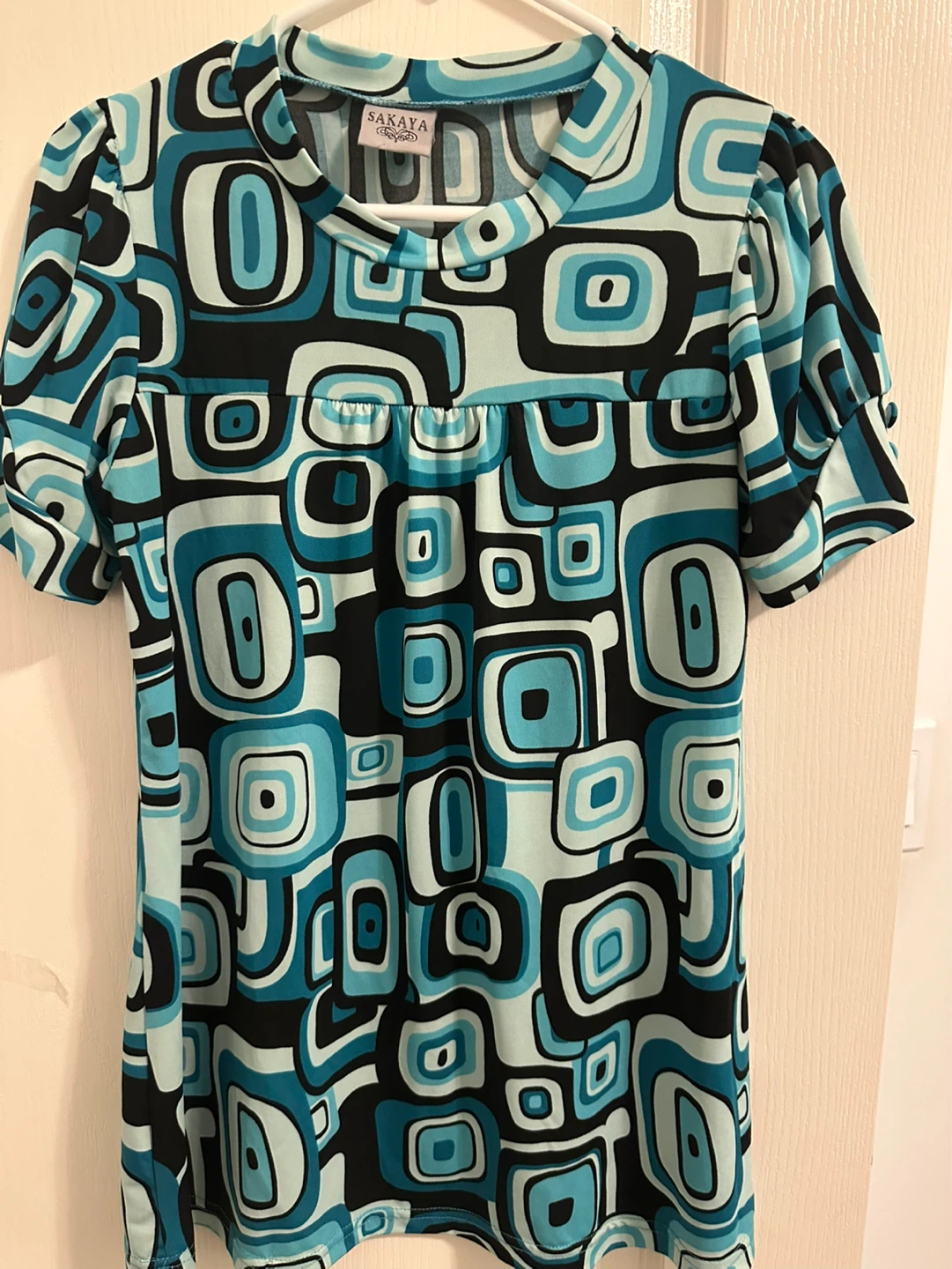 Sakaya Retro Geometric Print Top
