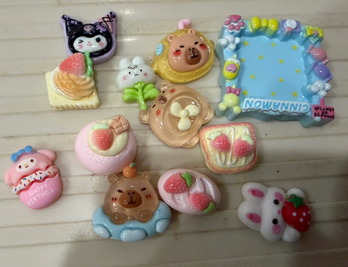 Kawaii Charms & Mini Frame Set