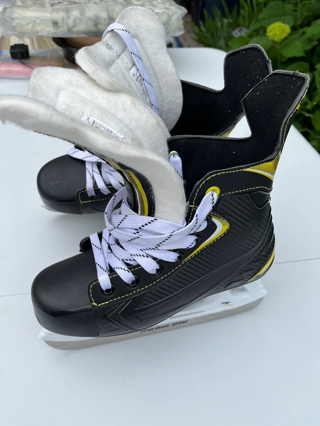 Bauer Hockey Skates - photo 2