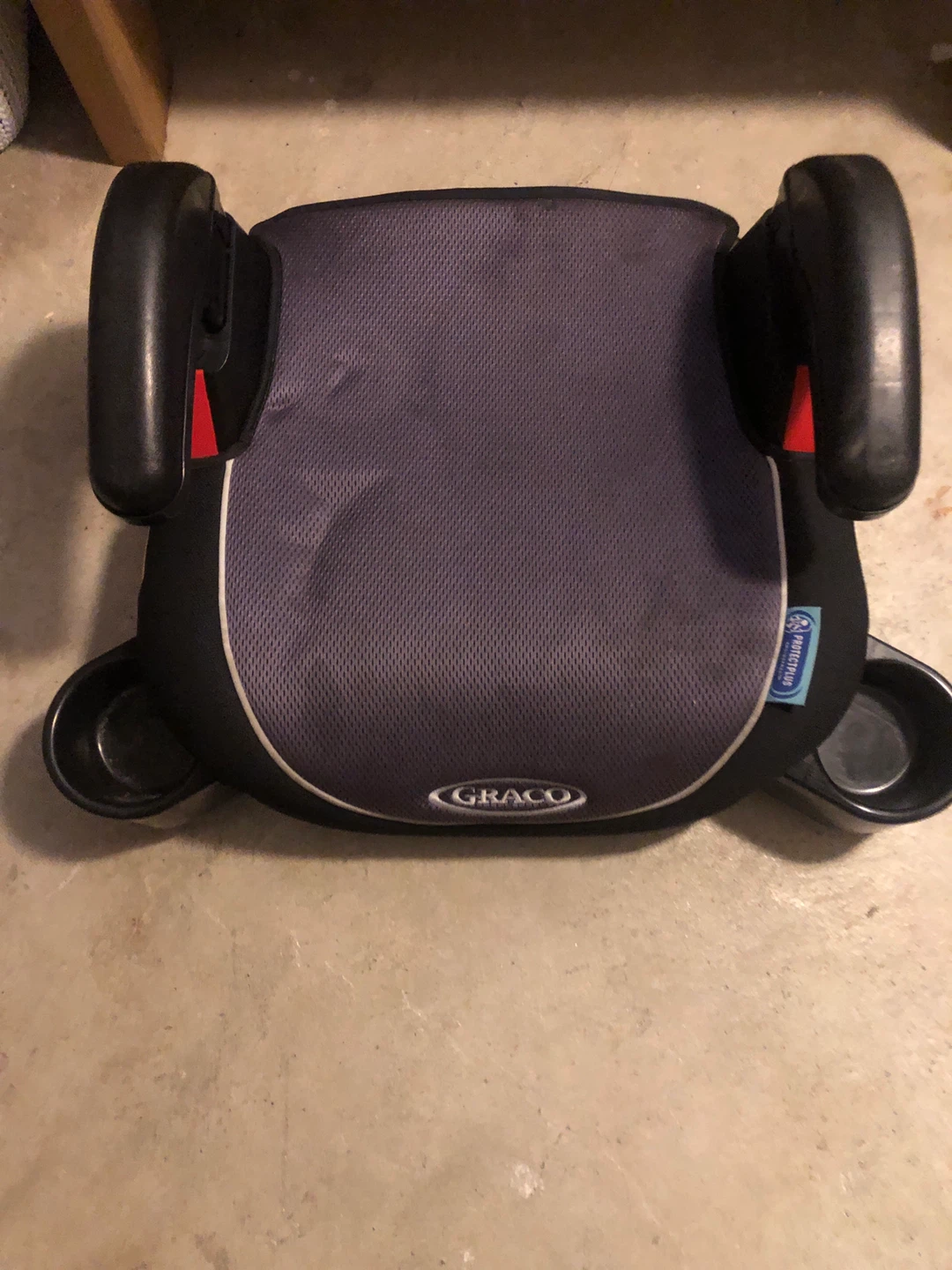 Graco Booster Seat - photo 2