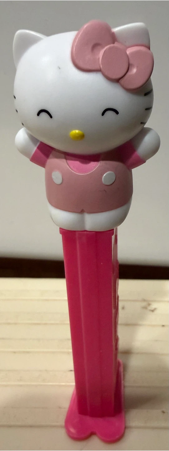 Hello Kitty PEZ Dispenser
