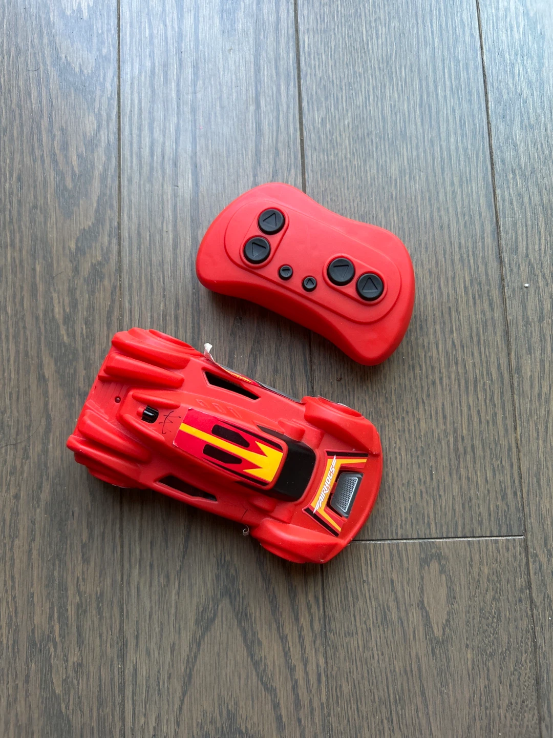 Air Hogs Red Remote Control Car ⚽