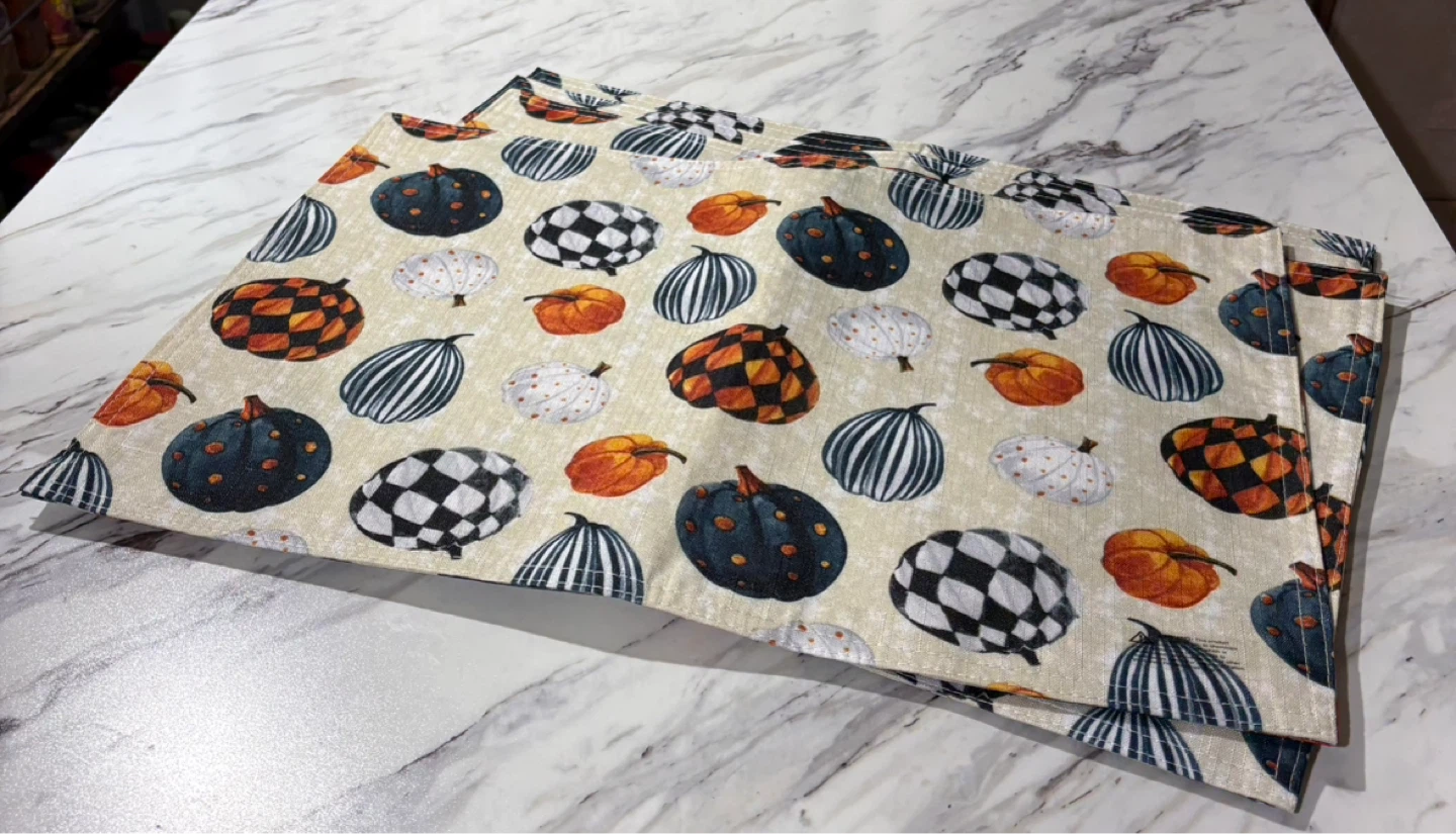 ⚽️Color drift LLC Placemats Set (4)