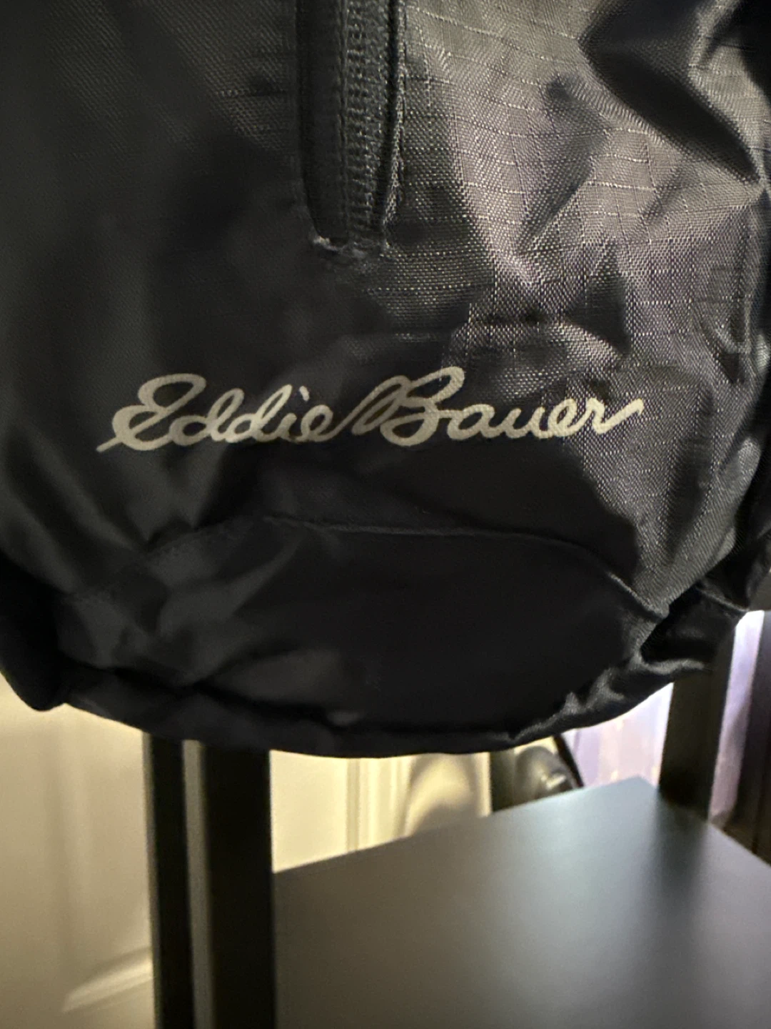 Eddie Bauer Sling Backpack - photo 2