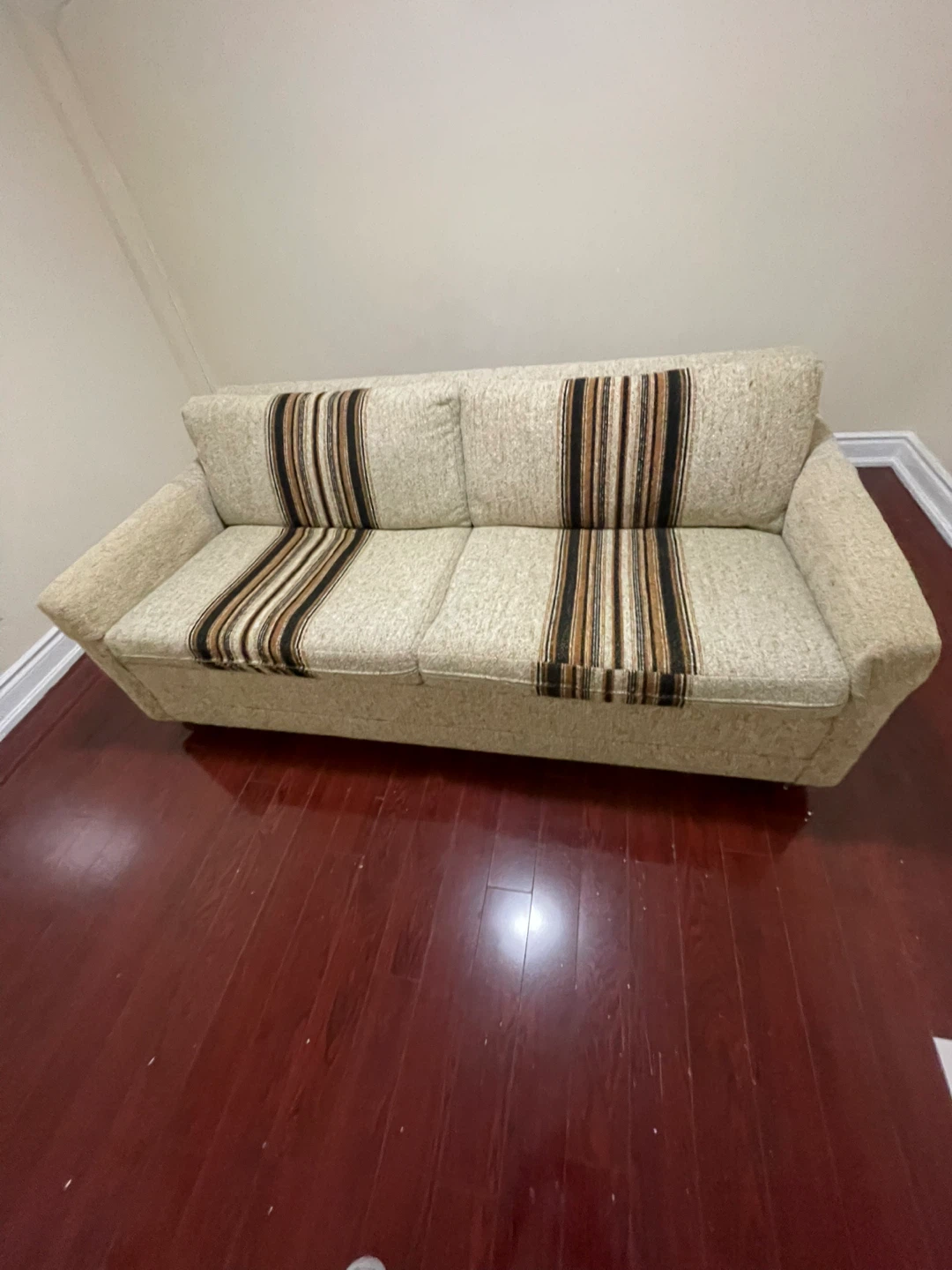 Vintage Striped Sofa - photo 3