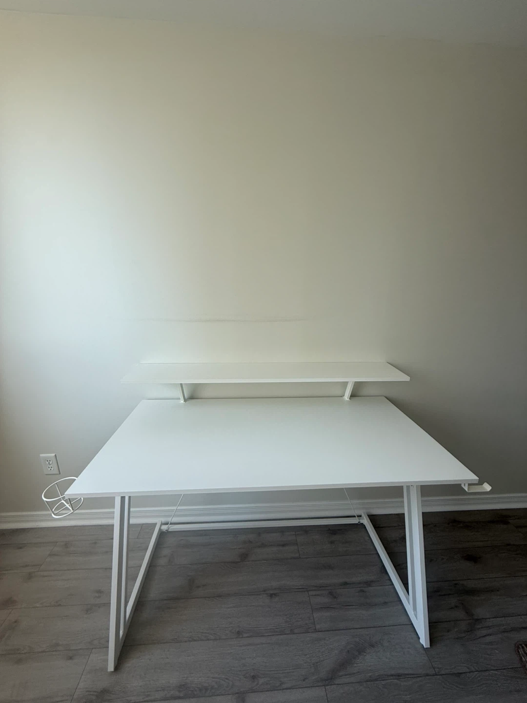 White Gaming Desk with Shelf