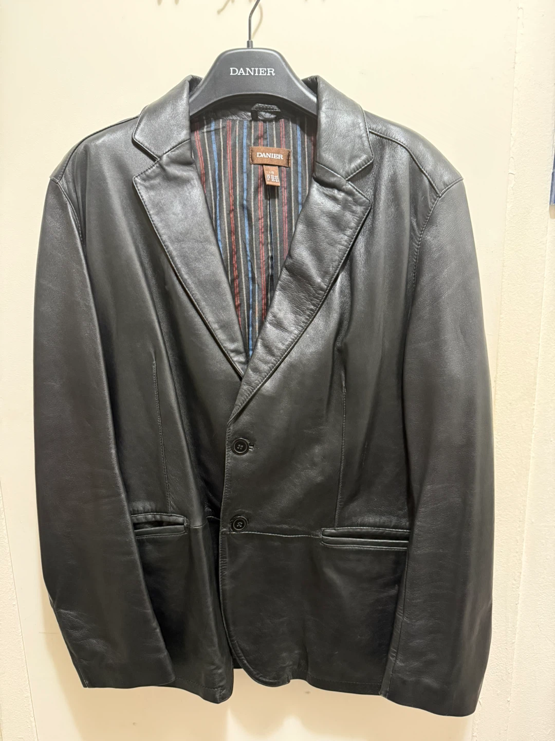 DANIEL Black Leather Blazer Jacket L/G - photo 2