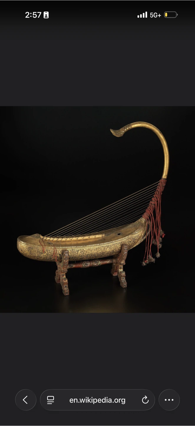 The Saung-Gauk harp (Burmese harp/ kugo harp/ 凤首箜篌）