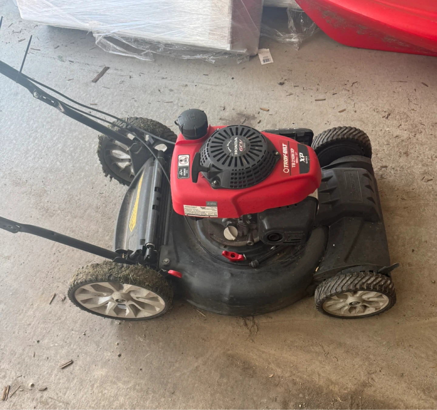 Troy-Bilt TB210H XP Self-Propelled Lawn Mower