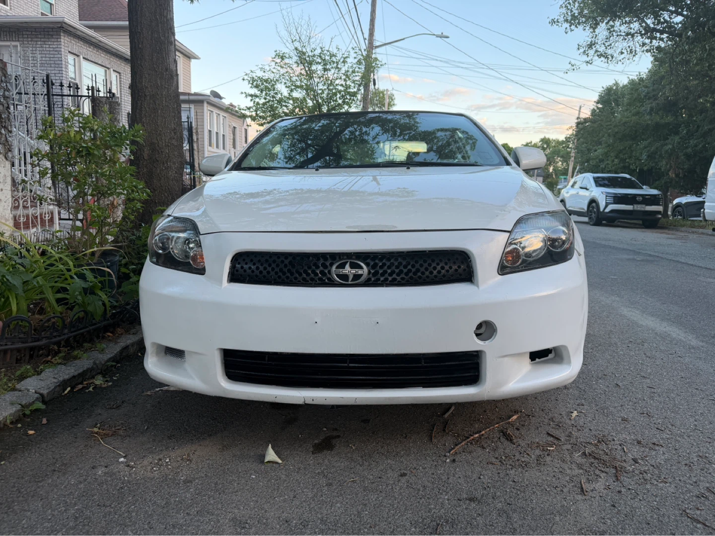 White Scion tC Coupe - photo 2