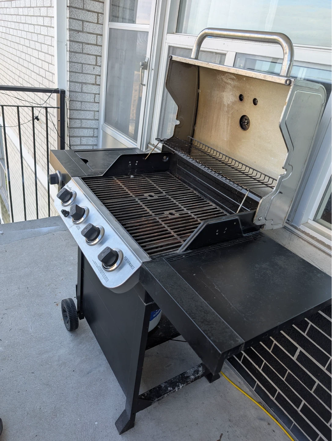 Char-Broil Performance Series Gas Barbecue - photo 3
