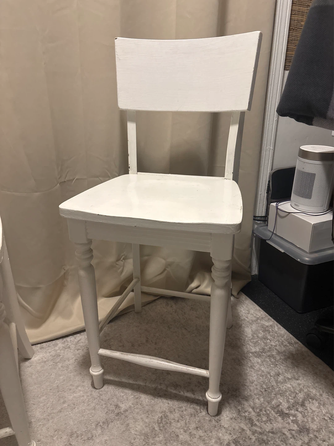 White Barstool Wooden Chairs - photo 2