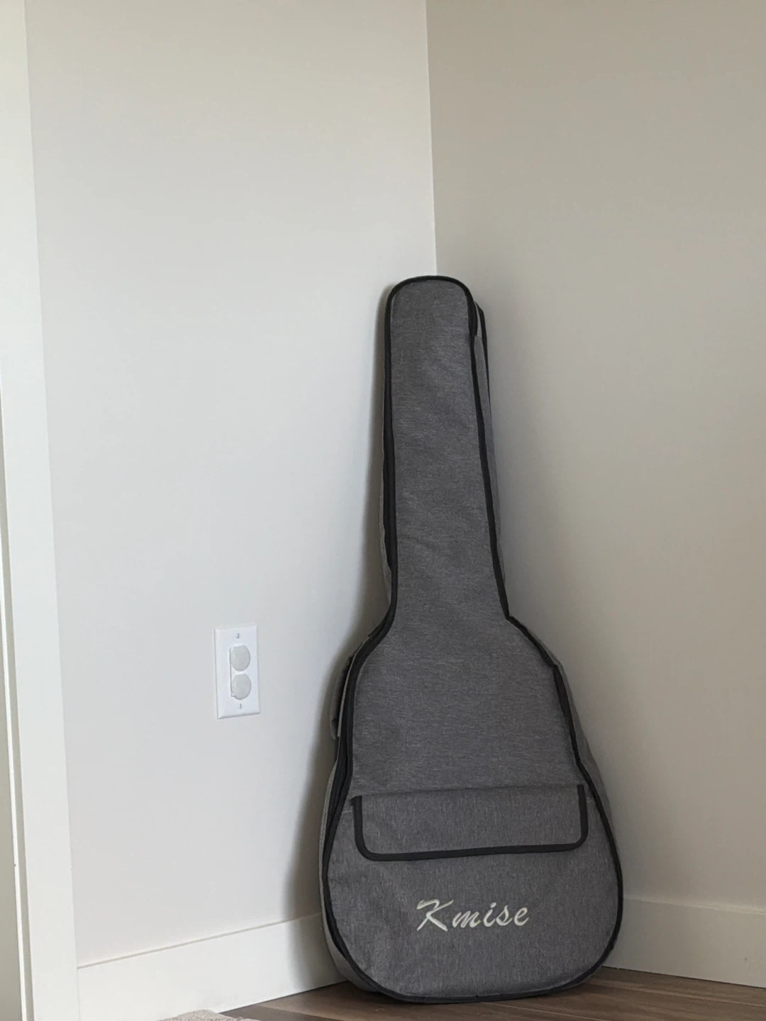 Kmise Acoustic Guitar Gig Bag ⚽️