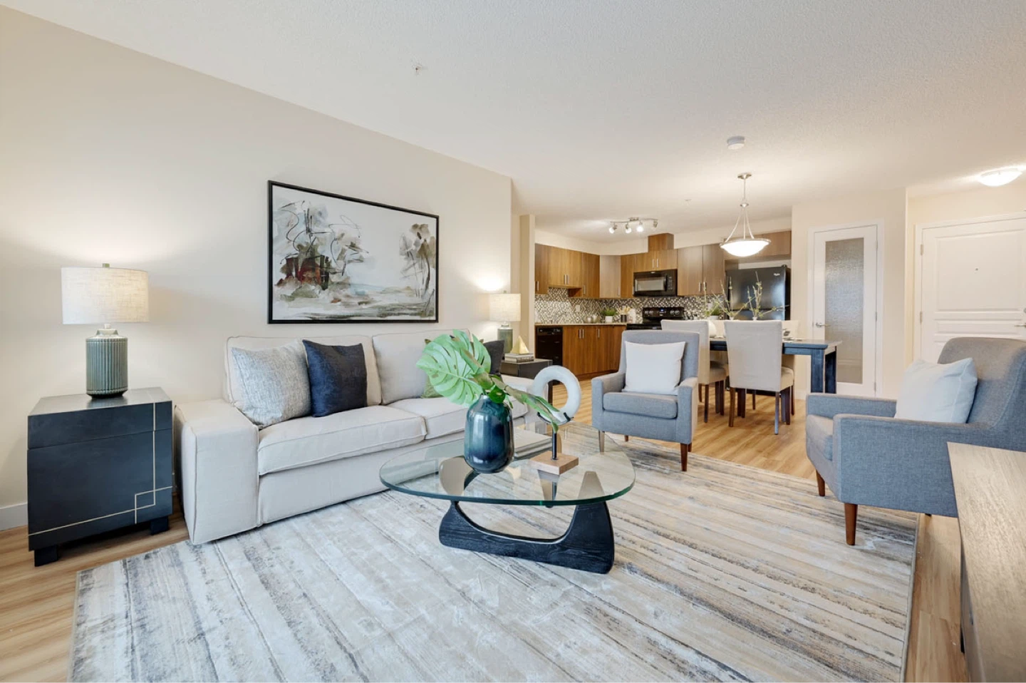 Spacious 2Bed 2Bath apartment for rent-Available for July 1st