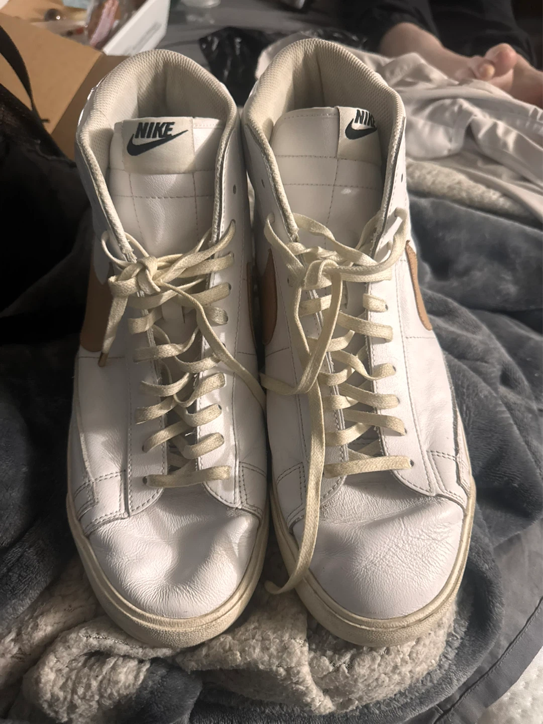 Nike Blazer Mid '77 Vintage Shoes White Tan - photo 2