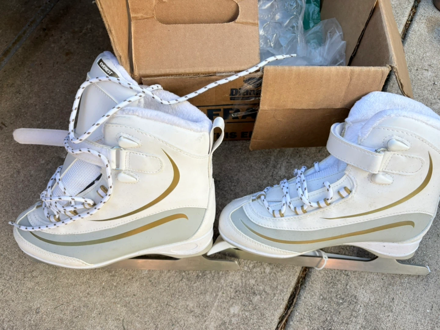 Lake Placid White Ice Skates - photo 3