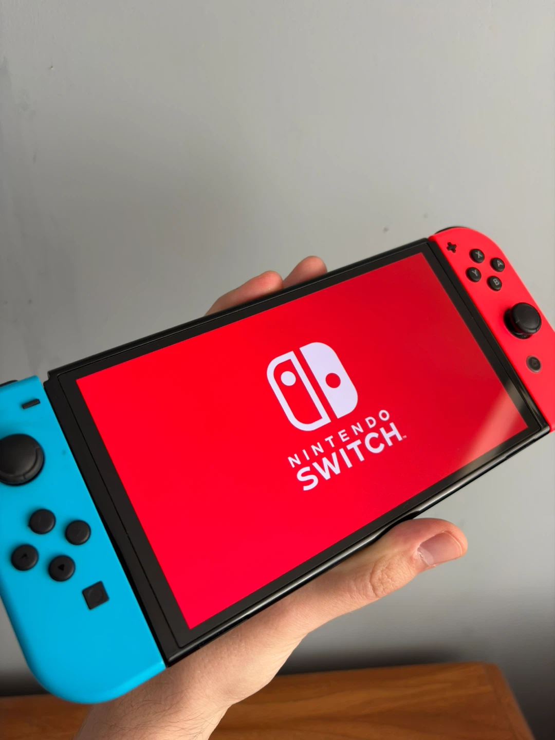 Nintendo Switch OLED - Red & Blue