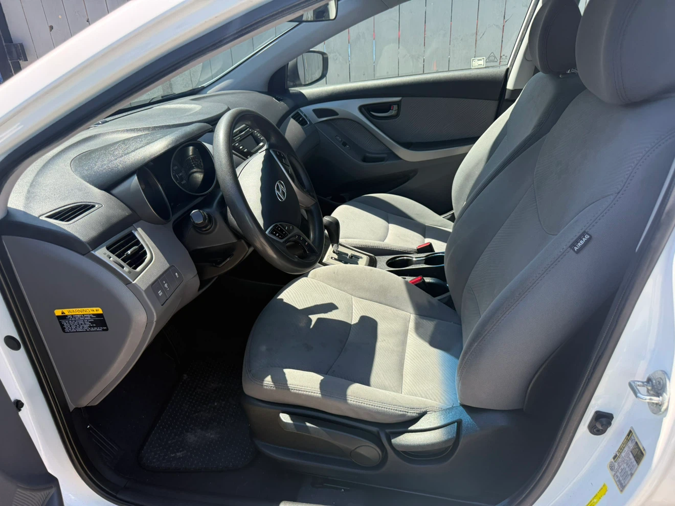 2013 Hyundai Elantra Sedan - photo 3