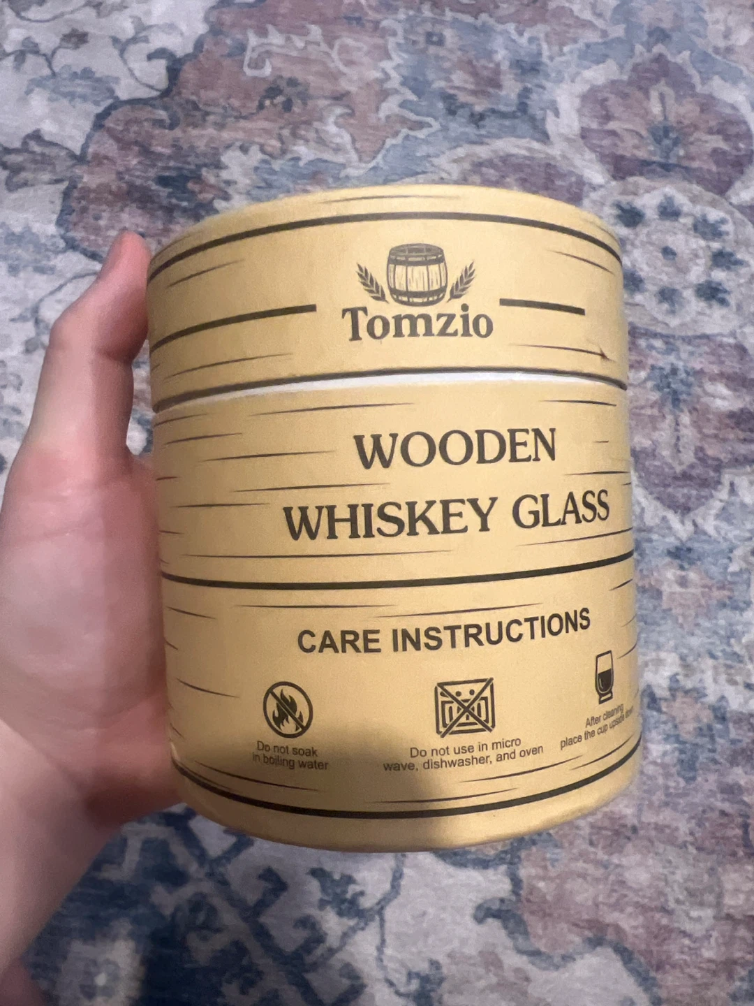 ⚽️Tomzio Wooden Whiskey Glass and Stones Set