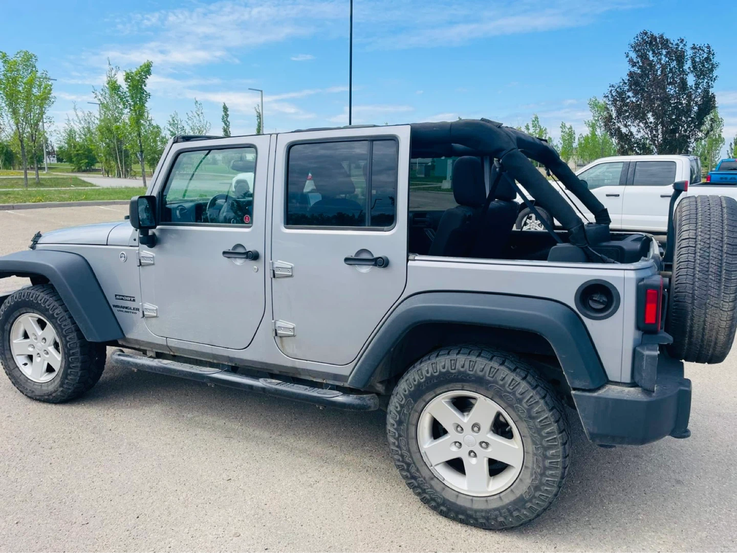 Jeep Wrangler Sport Unlimited - photo 5