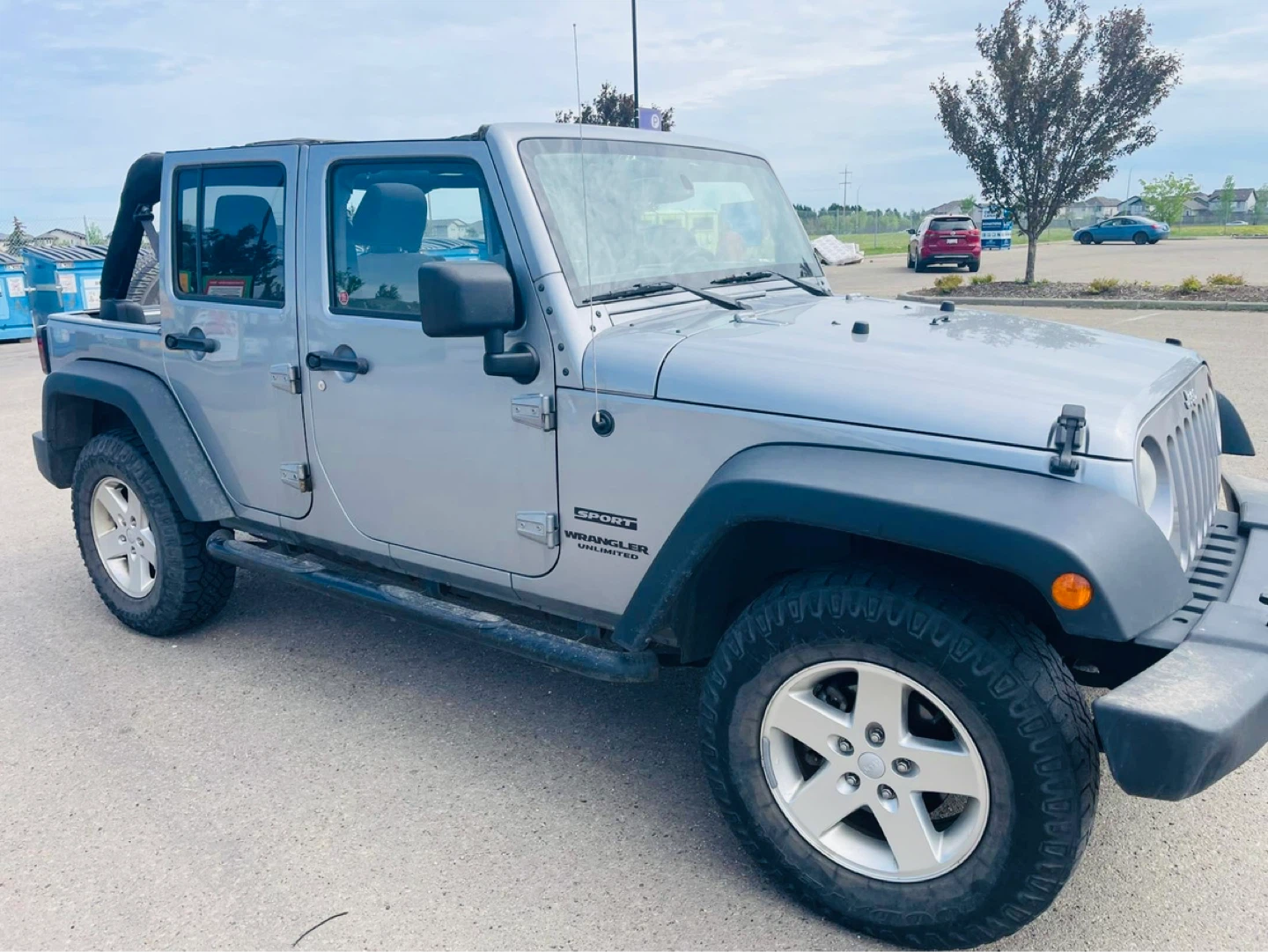 Jeep Wrangler Sport Unlimited - photo 3