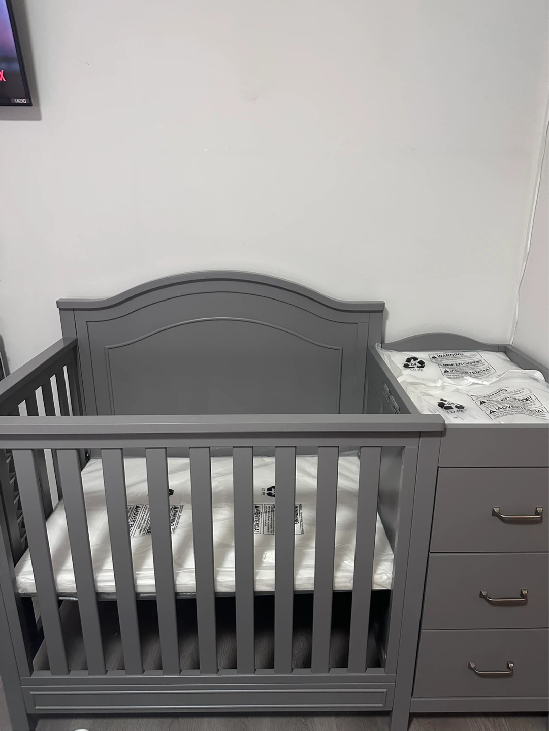 Grey Convertible Crib with Changing Table - photo 2