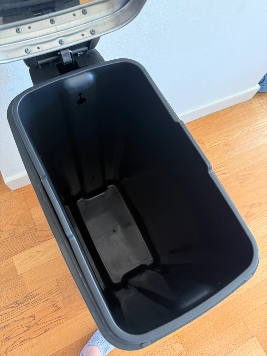 Stainless Steel Step Trash Can - photo 2