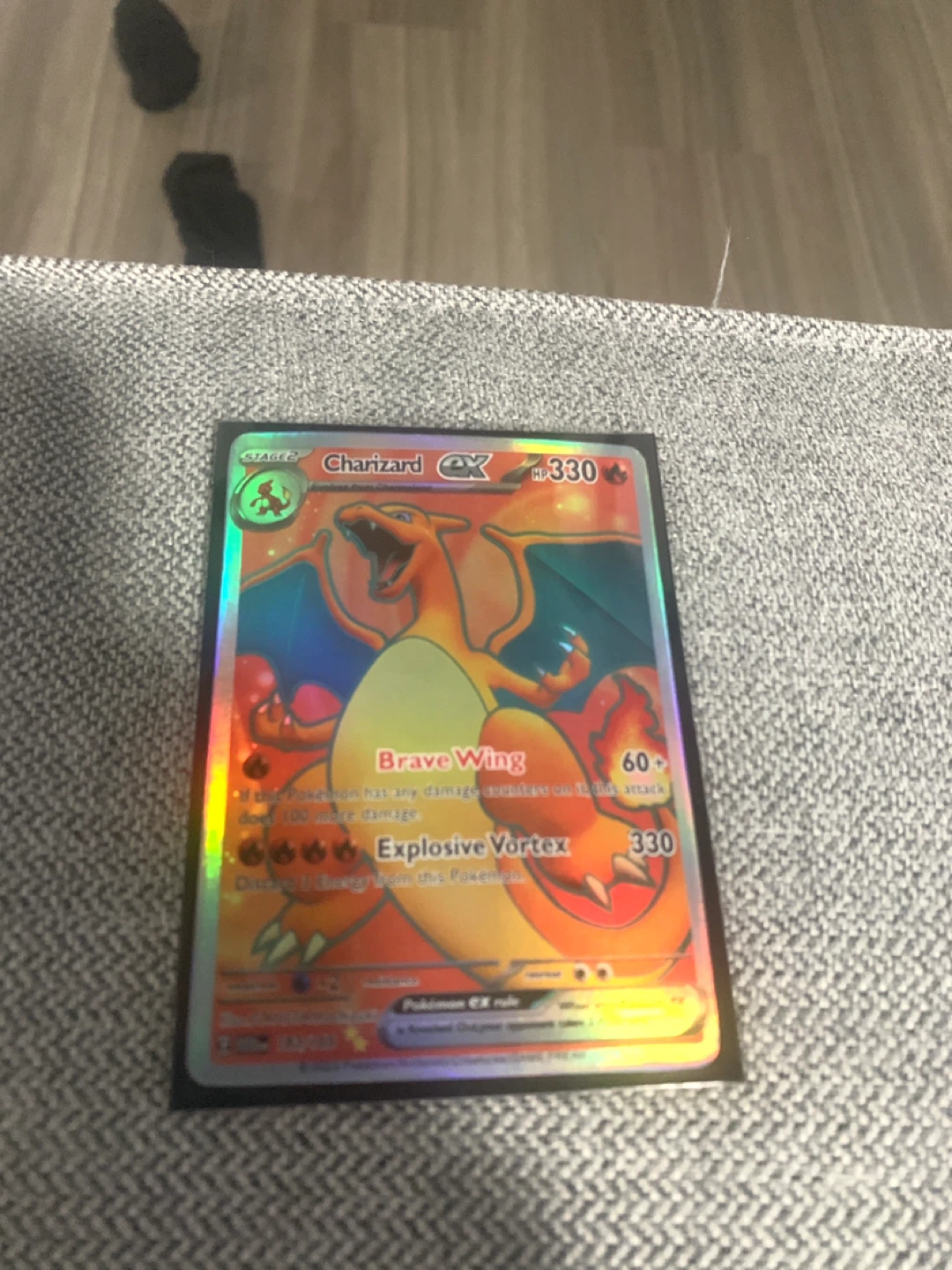 Charizard EX Pokémon Card 151. 183/165