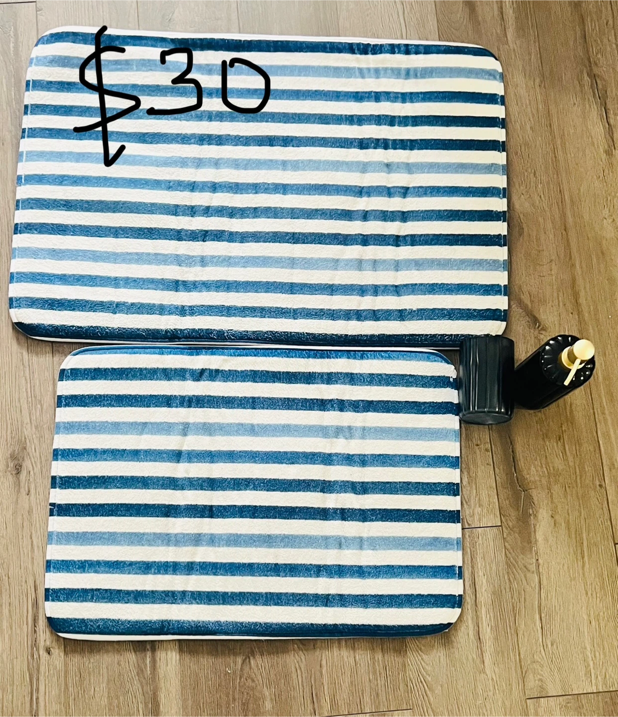 Assorted Rugs and bath mats - photo 5