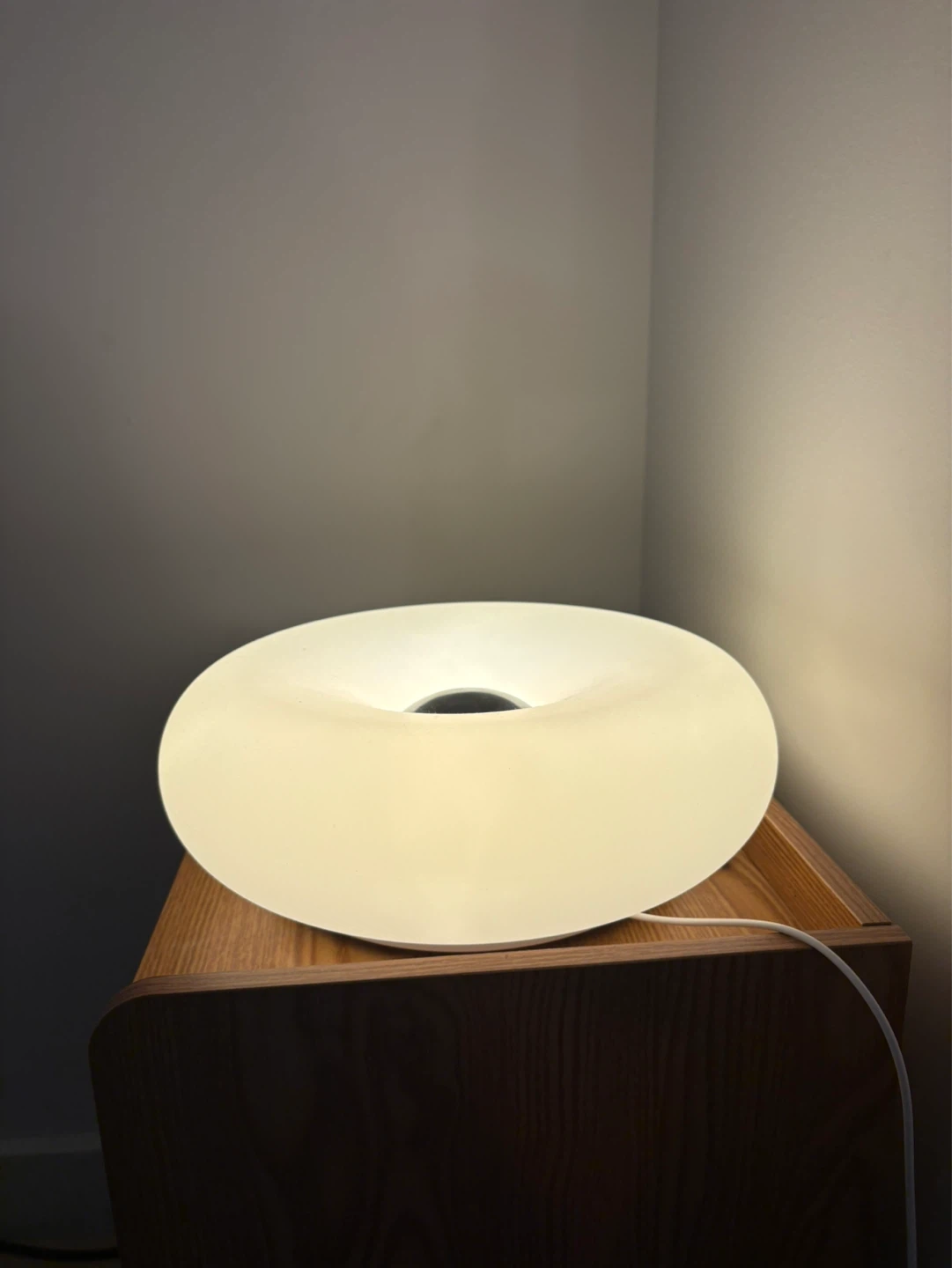 Modern Donut Table Lamp