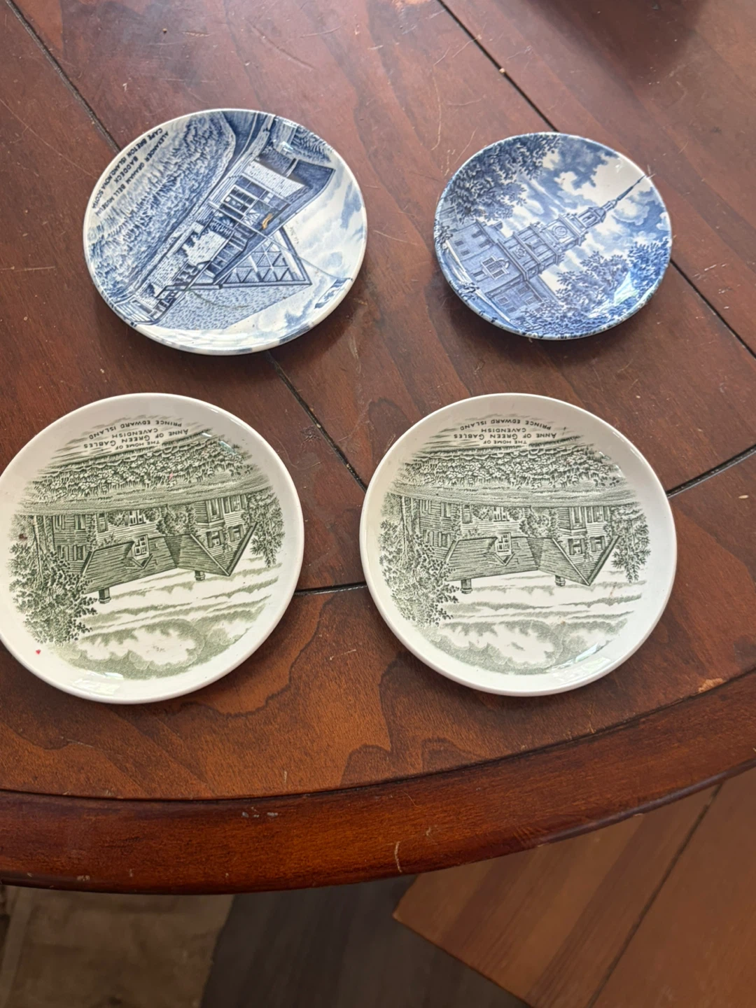 Set of 4 Decorative Plates
