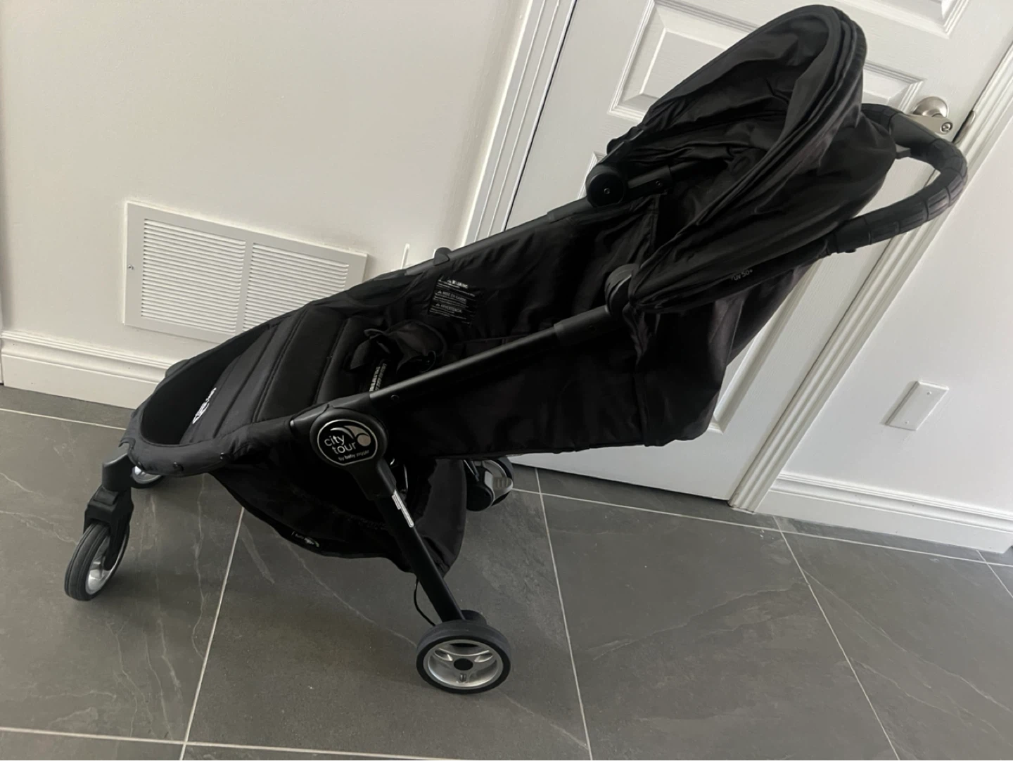 Baby Jogger City Tour Stroller - photo 3