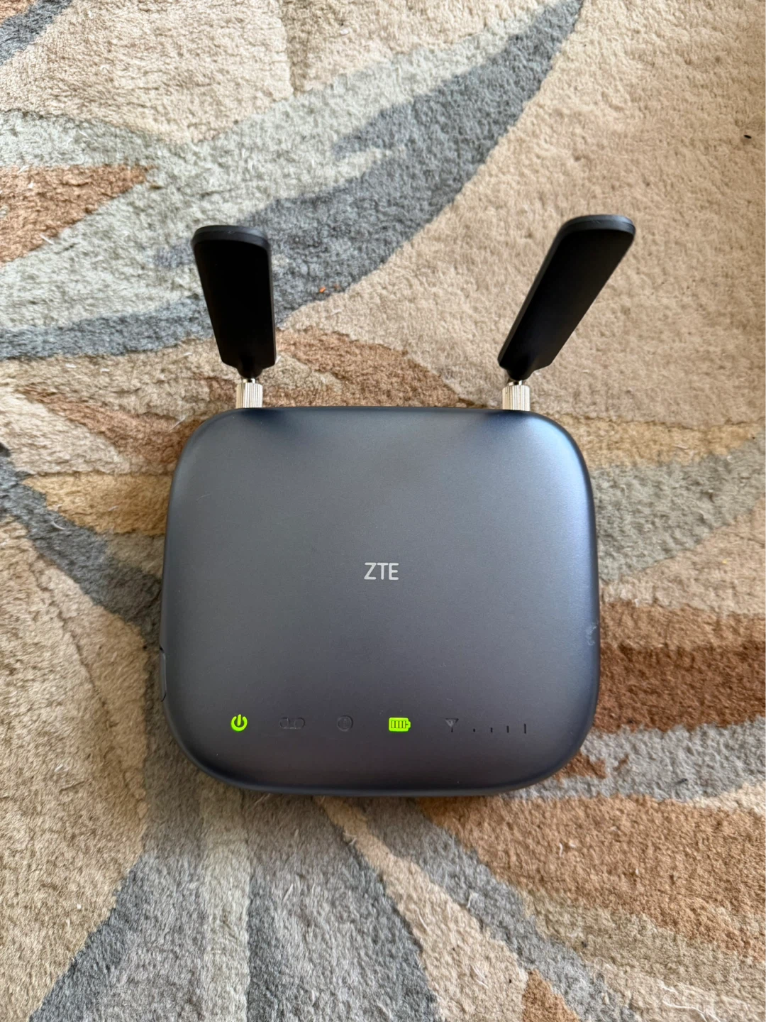 ZTE WF723 WIRELESS LAN ROUTER – BATTERY OR PLUG-IN POWER - photo 4