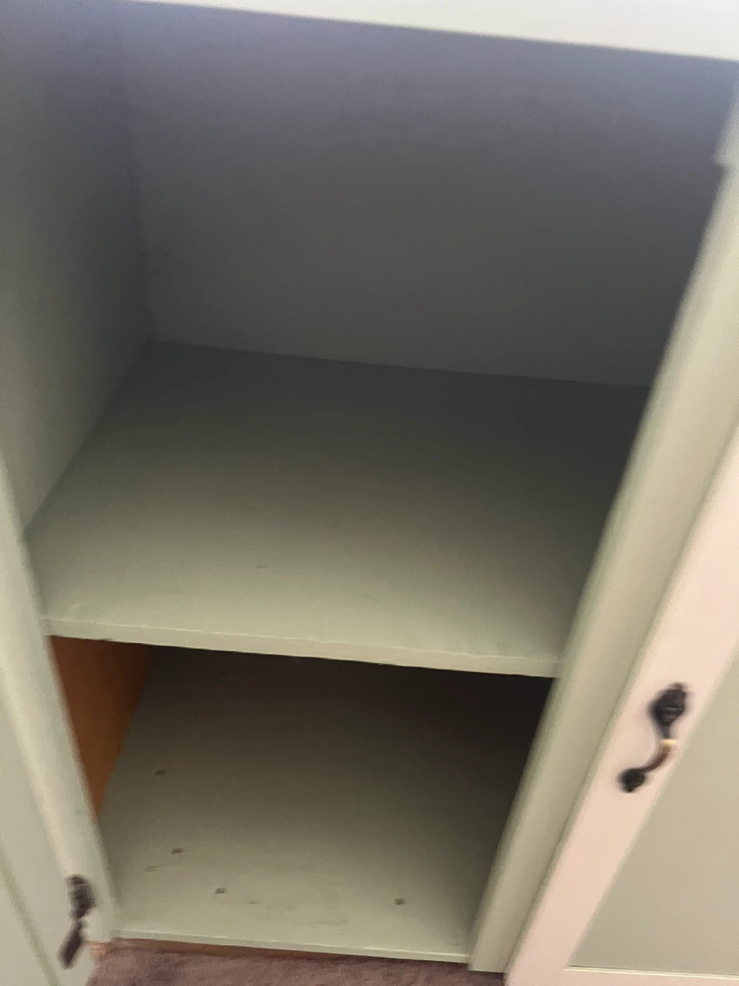 Dresser Cabinet - photo 3