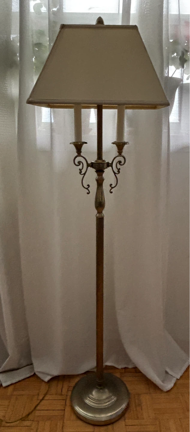 Vintage Style Floor Lamp with Two Lights - photo 2