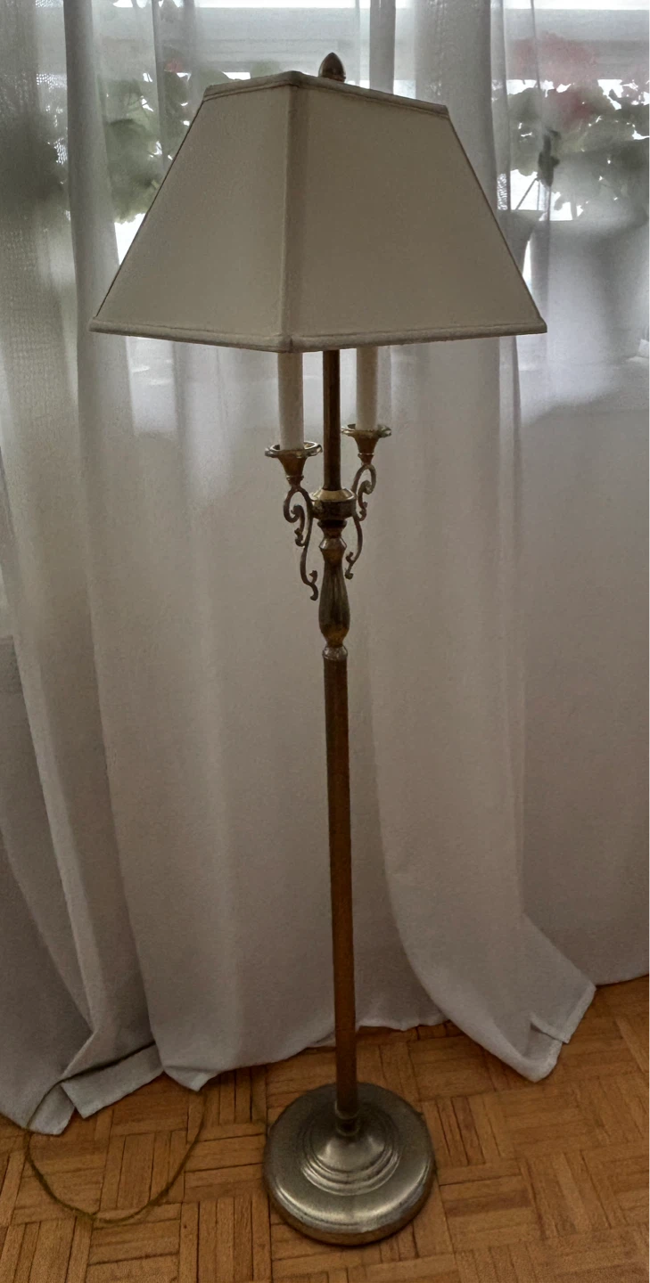 Vintage Style Floor Lamp with Two Lights - photo 4