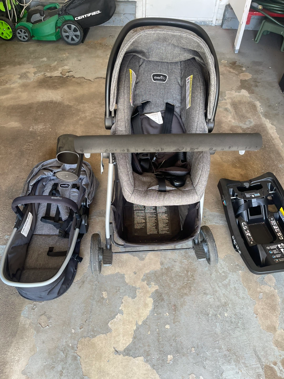 Evenflo Stroller and Car Seat System - photo 4