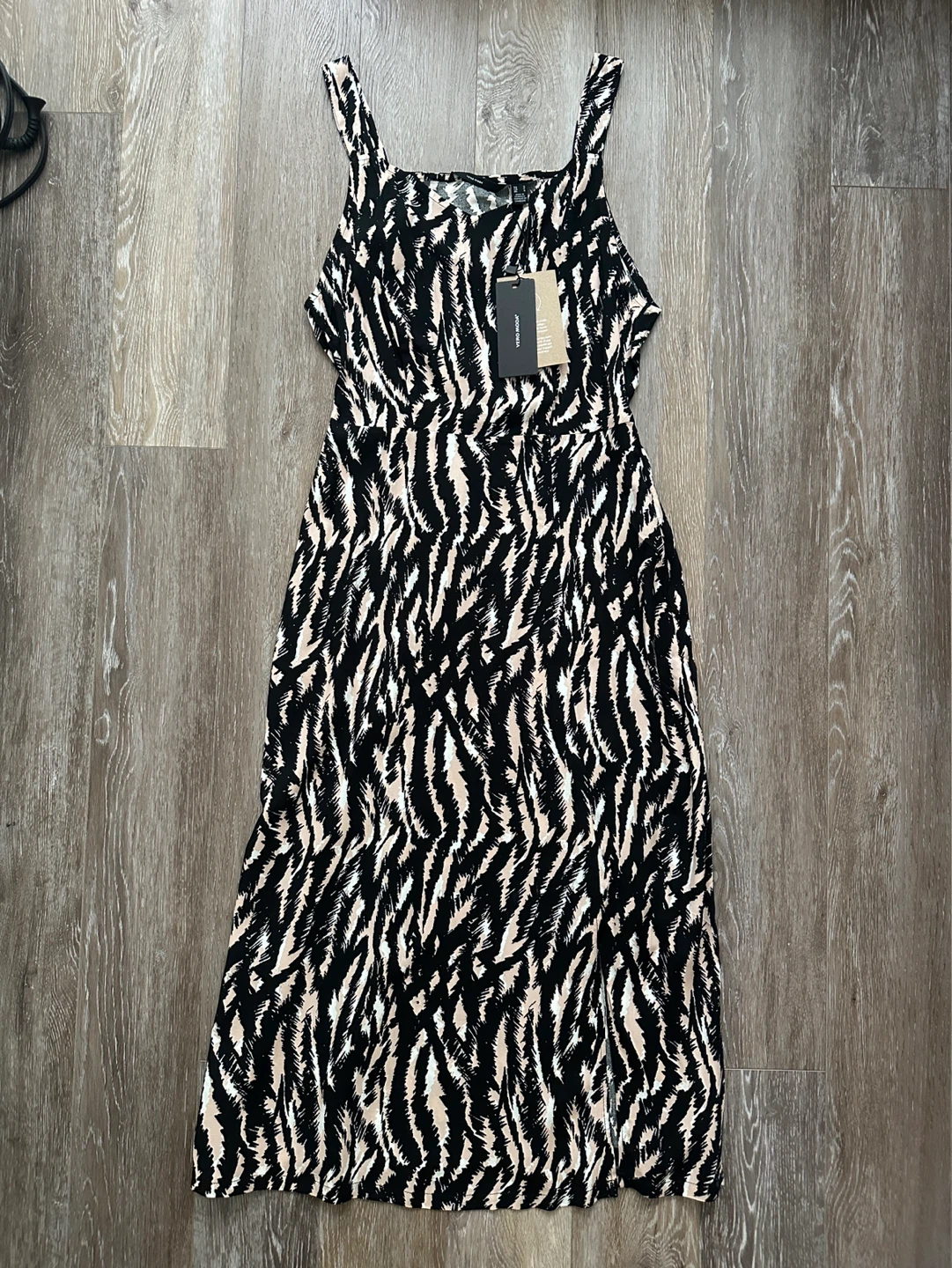 NEW Vero Moda Black & Beige Zebra Print Midi Dress
