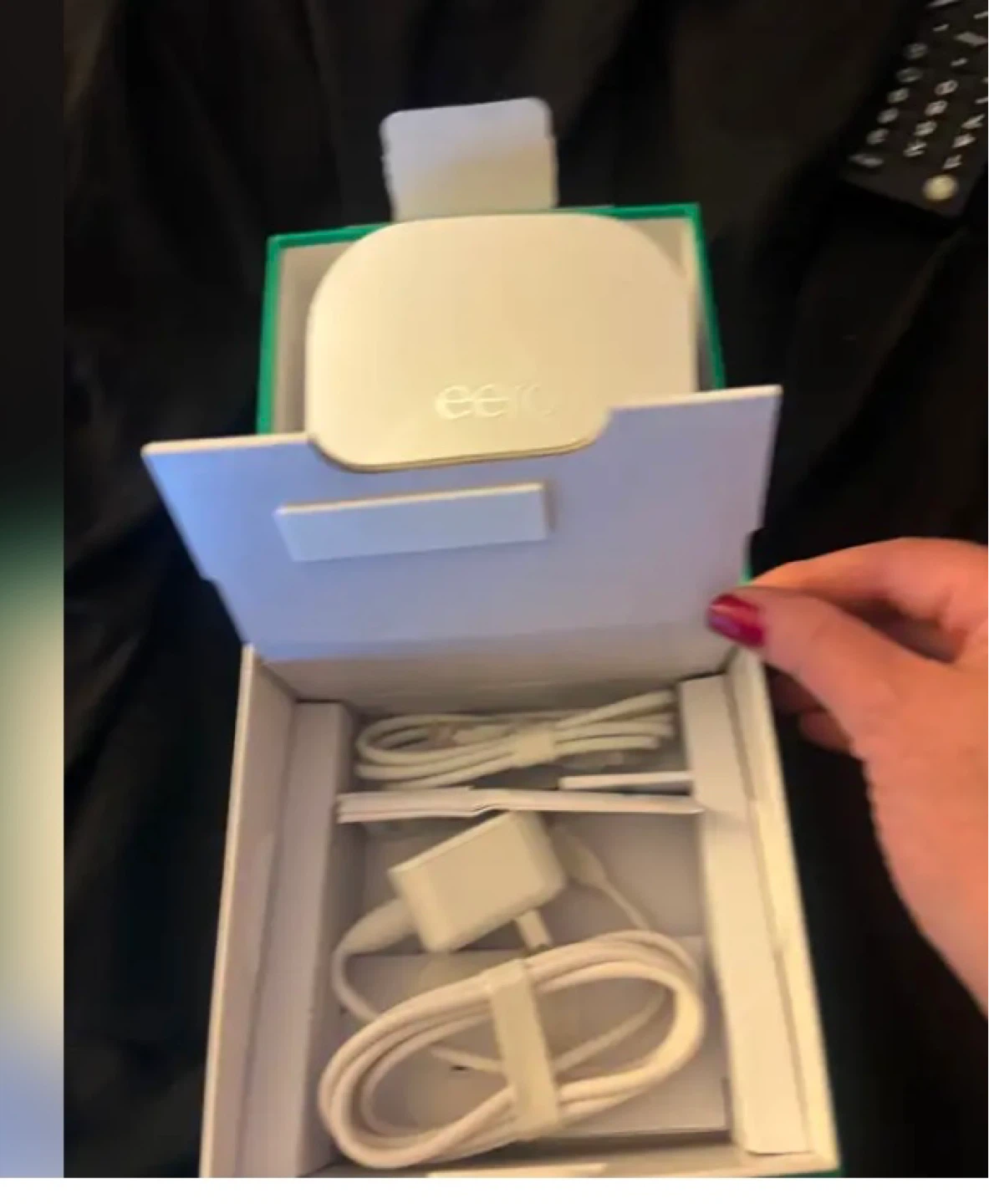 New in box -Eero 7 WiFi Mesh System - photo 2