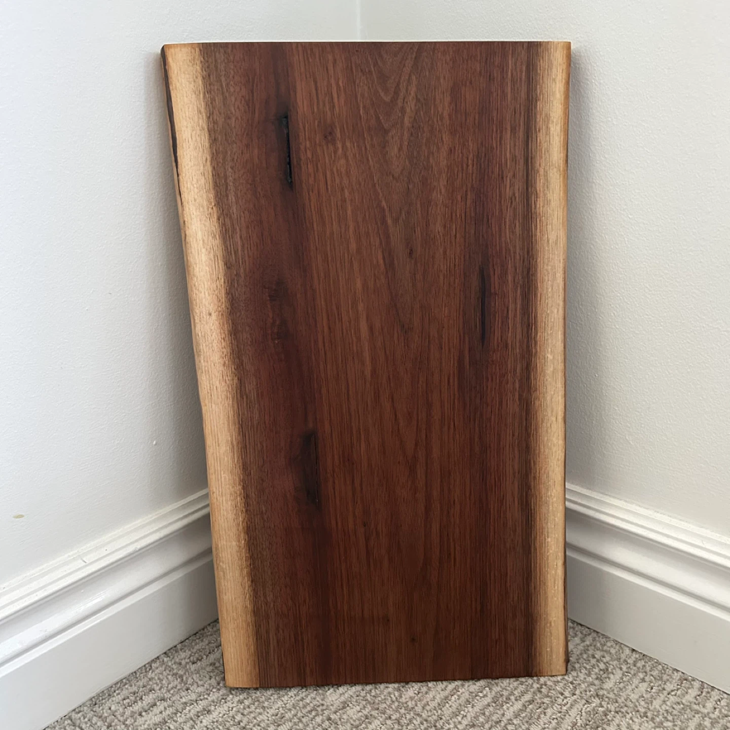 Live Edge Walnut Cutting Board - photo 2
